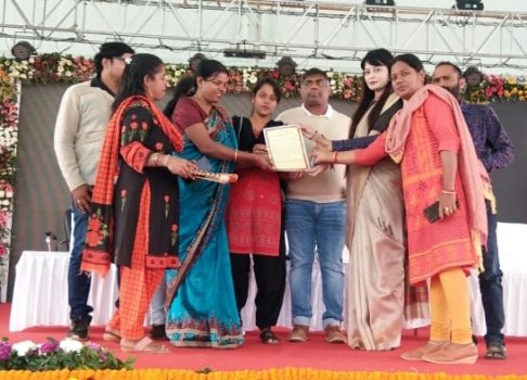 ମିରାମ୍ବିକାର ୫୦ ଟଙ୍କା ବିନିଯୋଗରେ ମହିଳା ଉଦ୍ୟୋଗୀ ତିଆରି କାରଖାନା