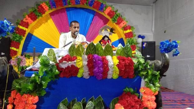 ରାଧାକୃଷ୍ଣ ମଠରେ ଆଧ୍ୟାତ୍ମିକ କାର୍ଯ୍ୟକ୍ରମ