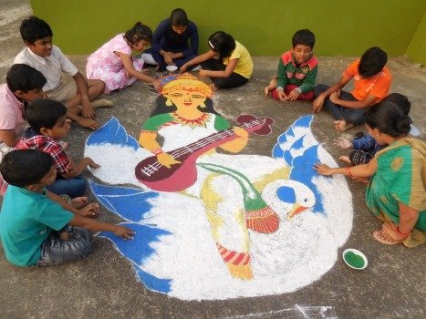 ମୁରୁଜରେ ବିରାଜିଲେ ବିଦ୍ୟାଦାତ୍ରୀ ବାଗ୍‌ଦେବୀମା’ ସରସ୍ୱତୀଙ୍କ ଚିତ୍ରପଟ୍ଟ