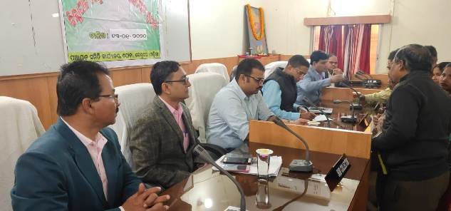 ଯୋଡା ବ୍ଲକରେ ଜିଲ୍ଲାପାଳଙ୍କ ମିଳିତ ଅଭିଯୋଗ ଶୁଣାଣି