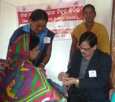 ଛତ୍ରପୁର ଠାରେ ପୋଲିଓ ଟୀକାକରଣ କାର୍ଯ୍ୟକ୍ରମ