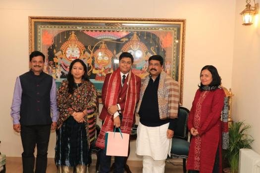 ୟଶ ଓଡିଶା ପାଇଁ ବୌଦ୍ଧିକ କ୍ଷେତ୍ରରେଗୌରବ ଆଣିଛନ୍ତି - ଧର୍ମେନ୍ଦ୍ର ପ୍ରଧାନ