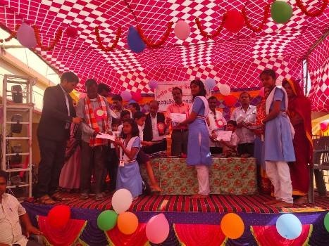 ଡଭାର ଉଚ୍ଚ ପ୍ରାଥମିକ ବିଦ୍ୟାଳୟରେ ବାର୍ଷିକ ଉତ୍ସବ