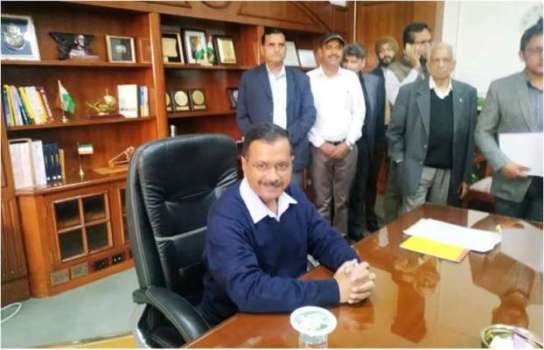 ମୁଖ୍ୟମନ୍ତ୍ରୀ ଭାବେ କ।ର୍ଯ୍ୟଭ।ର ଗ୍ରହଣ କଲେ ଅରବିନ୍ଦ କେଜରିଓ୍ବାଲ