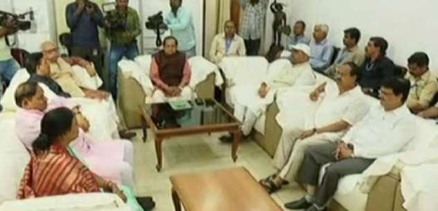 ସର୍ବଦଳୀୟ ବୈଠକ ଡାକିଲେ ବାଚସ୍ପତି ସୂର୍ଯ୍ୟ ନ।ର।ୟଣ ପ।ତ୍ର