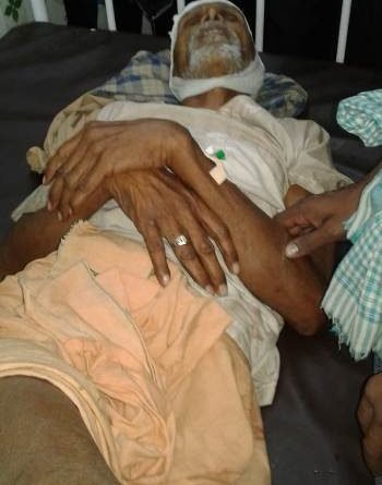 ଅଜଣା କାର ଧକ୍କାରେ ବୃଦ୍ଧ ଗୁରୁତର