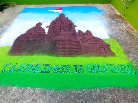 ମହାଶିବରାତ୍ରି ପାଳନ ପୂର୍ବରୁ ମନ୍ଦିରର ସ୍ୱଚ୍ଛତାର ବାର୍ତ୍ତା ବାଣ୍ଟିଲେ ଚିତ୍ରଶିଳ୍ପୀ