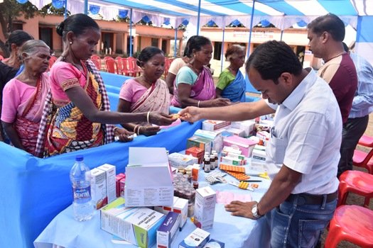 ଟାଟା ଷ୍ଟିଲ ପକ୍ଷରୁ ବିରିକଳାଠାରେ ମେଗା ସ୍ୱାସ୍ଥ୍ୟ ଶିବିର