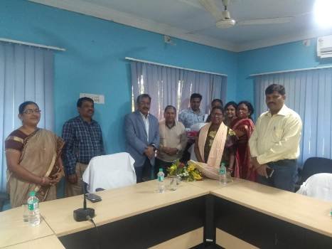 ଅତିରିକ୍ତ ସମାଜ କଲ୍ୟାଣ ଅଧିକାରୀଙ୍କୁ ବିଦାୟ ସମ୍ୱର୍ଦ୍ଧନା