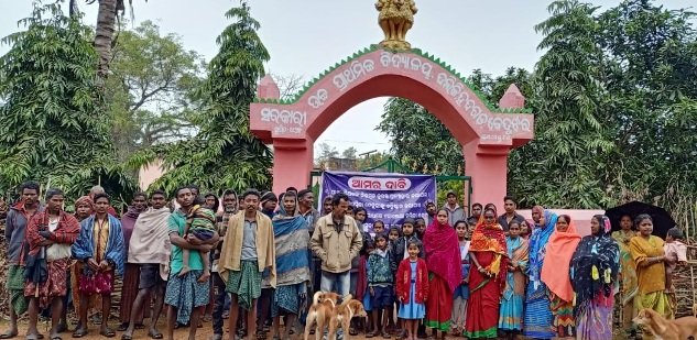 ପ୍ରଧାନଶିକ୍ଷଙ୍କୁ ନିଲନ ଘଟଣା,ଛାତ୍ରଛାତ୍ରୀ ଓ ଅଭିଭାବକଙ୍କ ଧାରଣା ଜାରି, ବର୍ଷାକୁ କଲେନି ଖାତିର 