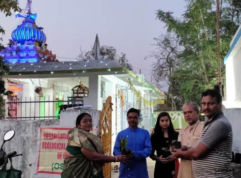ଶିବାଳୟରେ ୧୦୮ ଦୁର୍ଦୁରା ଫୁଲ ଗଛ ଚାରା ରୋପଣ ଓ ବଣ୍ଟନ