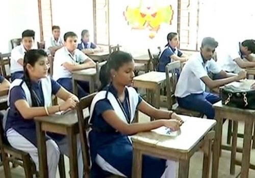 ହାଟଡିହି-୧୩ଟି ପରୀକ୍ଷାକେନ୍ଦ୍ରରେ ପରୀକ୍ଷାଦେଲେ ୨୦୦୬ଜଣ ପରୀକ୍ଷାର୍ଥୀ