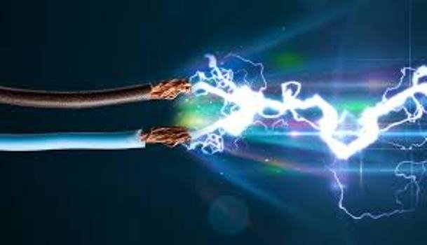 ଏଲଟି ଲାଇନରୁ ନିଆଁ ଝରି ପୋଡିଗଲା ଲଣ୍ଡ୍ରି,ଅଳ୍ପେକେ ବର୍ତିଲେ ଲଣ୍ଡ୍ରି ମାଲିକ