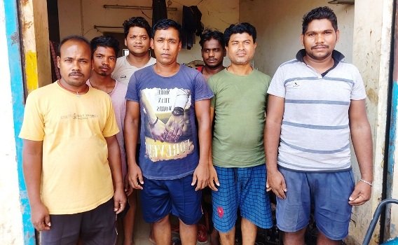 ଗଜପତିରେ ଫସିଛନ୍ତି ନୟାଗଡର ୭ ଶ୍ରମିକ