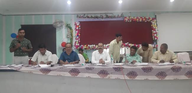 କରୋନା ଭାଇରାସର ମୁକାବିଲା ପାଇଁ ଜିଲା ପ୍ରଶାସନ ପକ୍ଷରୁ ବୈଠକ ଅନୁଷ୍ଠିତ ହୋଇଯାଇଛି