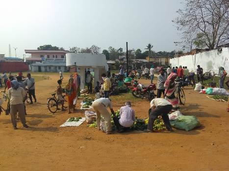 ସକାଳ ୭ଟା ରୁ ୧୨ ଟା ପର୍ଯ୍ୟନ୍ତ ଅସ୍ଥାୟୀ ପନିପରିବା ବଜାର ଖୋଲାଯାଇଛି