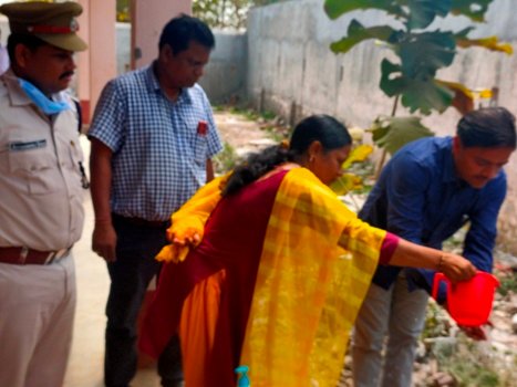 ହିଂଜିଳି ବ୍ଳକର ବିଭିନ୍ନ ପଂଚାୟତରେ କରୋନା ସଚେତନତା କଲେ ଜିଲ୍ଲାପାଳ