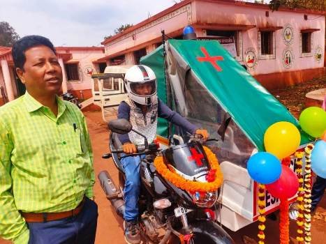 ସ୍ୱାସ୍ଥ୍ୟ ଓ ଆରୋଗ୍ୟ କେନ୍ଦ୍ରରେ ବାଇକ-ଆମ୍ବୁଲାନ୍ସ ଉଦଘାଟନ