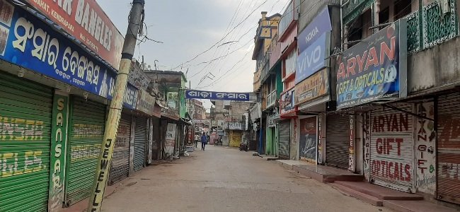 କରୋନା ସଂକ୍ରମଣ ଆଶଙ୍କାରେ ଅନ୍ୟାଦେଶ ପର୍ଯ୍ୟନ୍ତ ଦୋକାନବଜାର ବନ୍ଦ
