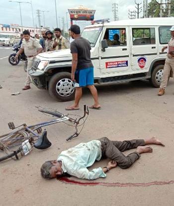 ଟ୍ରକ୍ ଧକ୍କାରେ ସାଇକେଲ ଆରୋହୀ ଗୁରୁତର