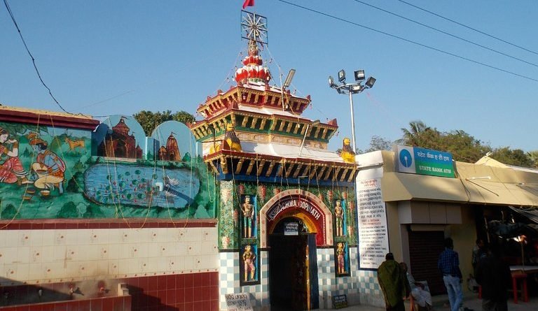 ଜିଲ୍ଲାର ବିଭିନ୍ନ ଧାର୍ମିକ ପୀଠରେ ପ୍ରବେଶ କଟକଣା