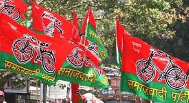 ସର୍ବନିମ୍ନ ଜମାରାଶି ଉପରେ ଷ୍ଟେଟ ବ୍ୟାଙ୍କ ସଂଗ୍ରହ କରିଥିବା ଫାଇନ୍ ଫେରାଇବାକୁ ଦାବୀ