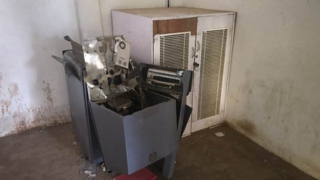 ଟାଟା ଇଣ୍ଡିକ୍ୟାସ ଏଟିଏମକୁ ଲୁଟିବାକୁ ଉଦ୍ୟମ କରିଥିଲେ