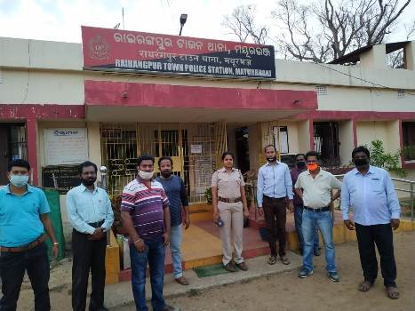 ରାଇରଙ୍ଗପୁର ଓକିଲ ସଂଘର ଦେଶ ରକ୍ଷକଙ୍କ ପ୍ରତି ମାନବିକତାର ଅତ୍ୟନ୍ତ ପ୍ରଶଂସନୀୟ