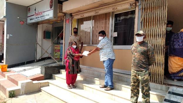 ମୋହନା ରେ ଆଉ ଜଣେ ବ୍ୟବସାୟୀ ମୁଖ୍ୟମନ୍ତ୍ରୀ ରିଲଫ ଫଣ୍ଡ କୁ ୯୩ ହଜାର ଦାନ କରିଛନ୍ତି