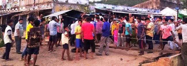 ଲକ୍‌ଡାଉନ୍ ଉଲଂଘନ ପାରଳା ପୋଲିସ ୪ ଜଣଙ୍କୁ ଗିରଫ କଲେ