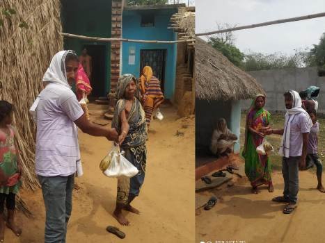 ରନ୍ଧାଖାଦ୍ୟ ବାଣ୍ଟୁଛନ୍ତି ଗୋଳାବନ୍ଧ ସରପଞ୍ଚ