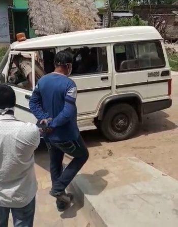 ରୋଷେଇ ଚାଲିଥିବା ସମୟରେ ବୁଗୁଡା ପୋଲିସ ଶିବକୁ ଧରିଛି