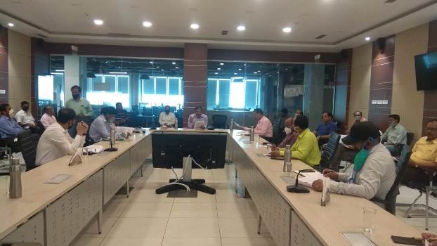 ଶିଳ୍ପ ସଂସ୍ଥାରେ କାର୍ଯ୍ୟ ଚାଲୁ ରଖିବାକୁ ନିୟମାବଳୀର ଅନୁପାଳନ କର:ଜିଲ୍ଲାପାଳ