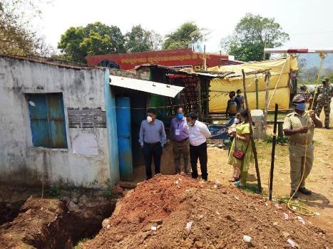 ଗଜପତିର ଆନ୍ତଃରାଜ୍ୟ ଓ ଆନ୍ତଜିଲ୍ଲା ନାକାବନ୍ଦୀ ଅଞ୍ଚଳରେ ପୋଲିସ ଚେକ୍‌ପୋଷ୍ଟ ପାଇଁ ସ୍ଥାୟୀଗୃହ ନିର୍ମାଣାରମ୍ଭ