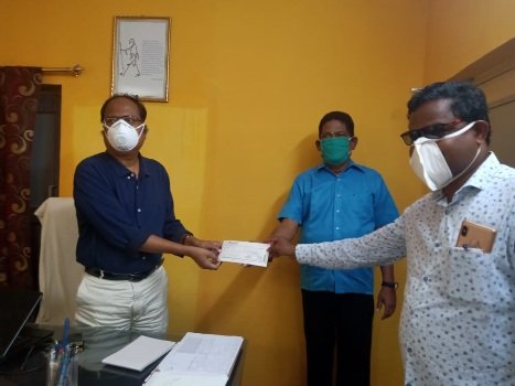 ମୁଖ୍ୟମନ୍ତ୍ରୀଙ୍କ କୋଭିଡ-୧୯ ରିଲିଫ ଫଣ୍ଡକୁ ଆର୍ଥକ ସହାୟତା ପ୍ରଦାନ