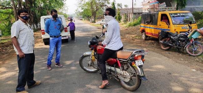 କରୋନା ପାଇଁ ଲକଡାଉନ ସ୍ଥିତି ଦେଖିଲେ ଉପଜିଲ୍ଲାପାଳ