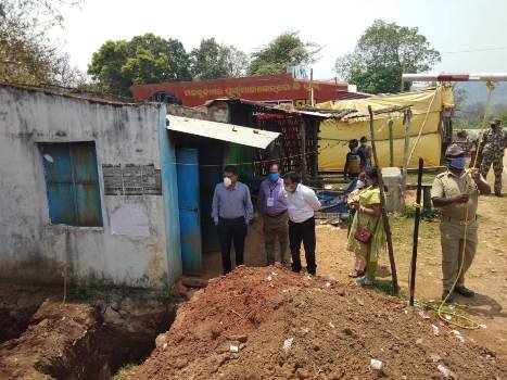 ଗଜପତି ଜିଲ୍ଲାପାଳ ଙ୍କ ଅଚାନକ ମହୋନା ଗସ୍ତ