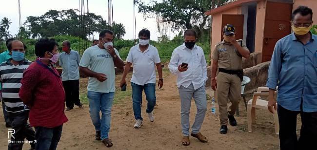 ଗଞ୍ଜାମ ବ୍ଲକ ର ଛଅ ଟି ପଞ୍ଚାୟତର ସଙ୍ଘରୋଧ କେନ୍ଦ୍ର ଅନୁଧ୍ୟାନ କଲେ ଜିଲ୍ଲାପାଳ