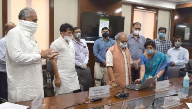 କିଷାନ ରଥ ମୋବାଇଲ ଆପ ଶୁଭାରମ୍ଭ କଲେ କେନ୍ଦ୍ର କୃଷିମନ୍ତ୍ରୀ