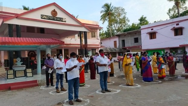 କେନ୍ଦ୍ରାପଡା ବ୍ଲକରେ ବନ୍ଦେ ଉତ୍କଳ ଜନନୀ ଗାନ