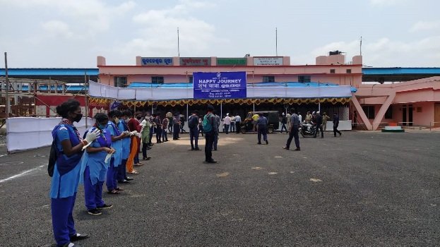 କରୋନା ଯୋଦ୍ଧା ଭାବେ ସ୍କାଉଟ ଗାଇଡ୍‌ର କାର୍ଯ୍ୟ ସମ୍ପାଦନ