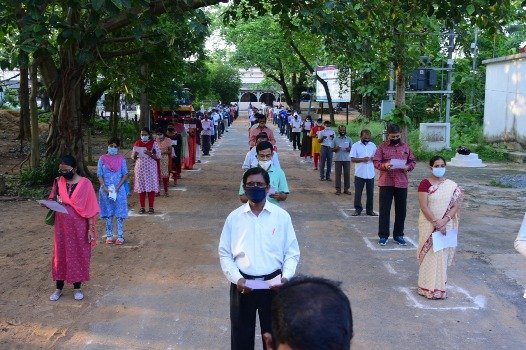 କରୋନା ଯୋଦ୍ଧାଙ୍କ ସମ୍ମାନରେ ସମଗ୍ର ଜିଲ୍ଲାରେ “ବନ୍ଦେ ଉତ୍କଳ ଜନନୀ” ଗାନ