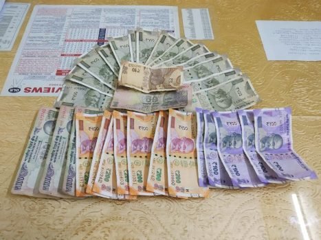 ଜଙ୍ଗଲ ମଧ୍ୟରେ ଜୁଆ ଆଡ୍ଡା ଉପରେ ଚଢ଼ାଉ ଛଅଜଣ ଗିରଫ