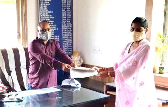 ଓଡିଶା ଜିବୀକା ମିସନ ପକ୍ଷରୁ ମୁଖ୍ୟମନ୍ତ୍ରୀଙ୍କ ଫଣ୍ଡ କୁ ସହାୟତା ପ୍ରଦାନ