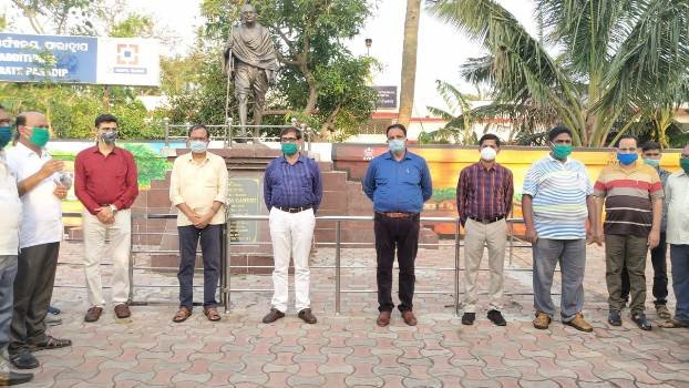 ବିଜୁ ମେମୋରିଆଲ ଟ୍ରଷ୍ଟ ପକ୍ଷରୁ କରୋନା ଯୋଦ୍ଧାଙ୍କୁ ସମ୍ବର୍ଦ୍ଧନା