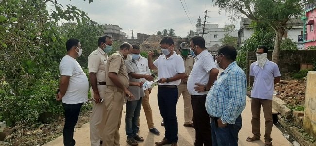 କେନ୍ଦ୍ରାପଡା ପୈାରାଚଂଳର ୧୦ନମ୍ବର ୱାର୍ଡକୁ ଅବରୋଧ ଅଚଂଳ ଘୋଷାଣ କଲେ ଜିଲ୍ଲାପାଳ