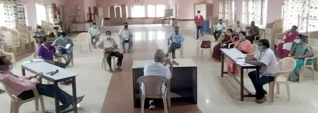 ରାଜ୍ୟ ସ୍କାଉଟ ଗାଇଡ୍ କମିଶନରଙ୍କ କରୋନା ଓ ବାତ୍ୟା ବୈଠକ