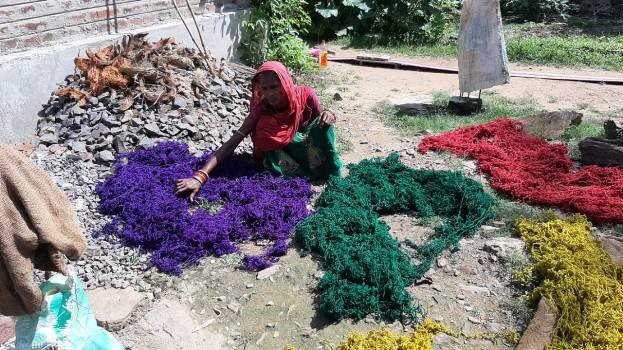 ସଙ୍କଟରେ ମରୈଗାଁର ଝୋଟ ଶିଳ୍ପ, ଲକଡାଉନରେ ହାତବାନ୍ଧି ବସିଛନ୍ତି ଦୁଇଶହ ପରିବାର