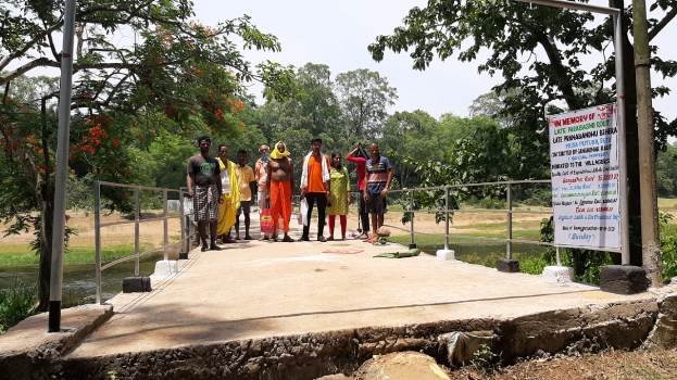 ପେନସନ ଟଙ୍କାରେ ନିର୍ମିତ ପୋଲକୁ ଲୋକାର୍ପିତ କଲେ ଗଙ୍ଗାଧର