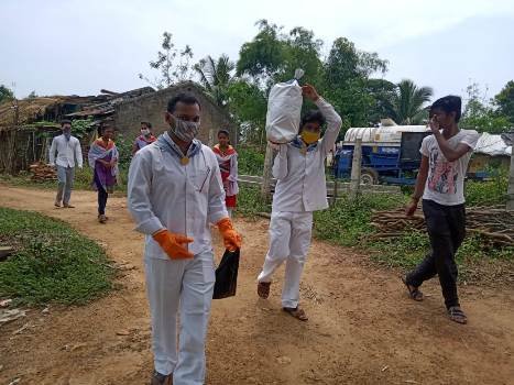 ସତ୍ୟସାଇ ସଂଗଠନ ଦ୍ୱାରା ଖାଦ୍ୟ ସାମଗ୍ରୀ ବଣ୍ଟନ